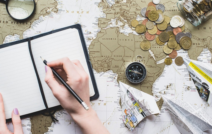 Multi-Currency & Localization Services